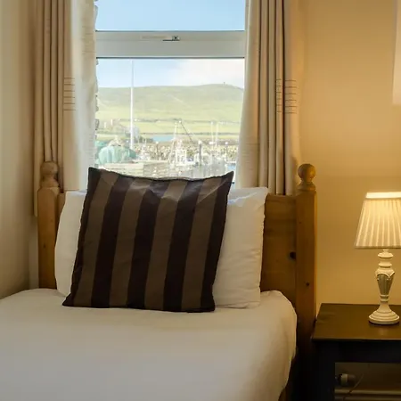 The Quayside 4*