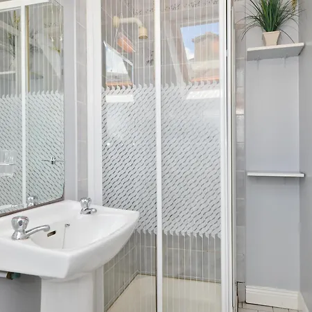 The Quayside 4*