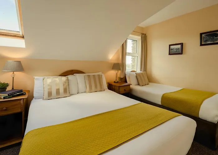 The Quayside לינה וארוחת בוקר 4*